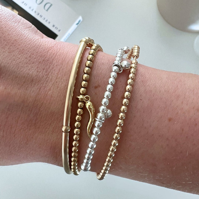 Bracelets at Omasi