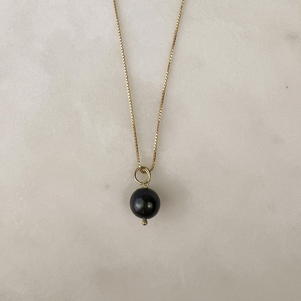 Luna Necklace