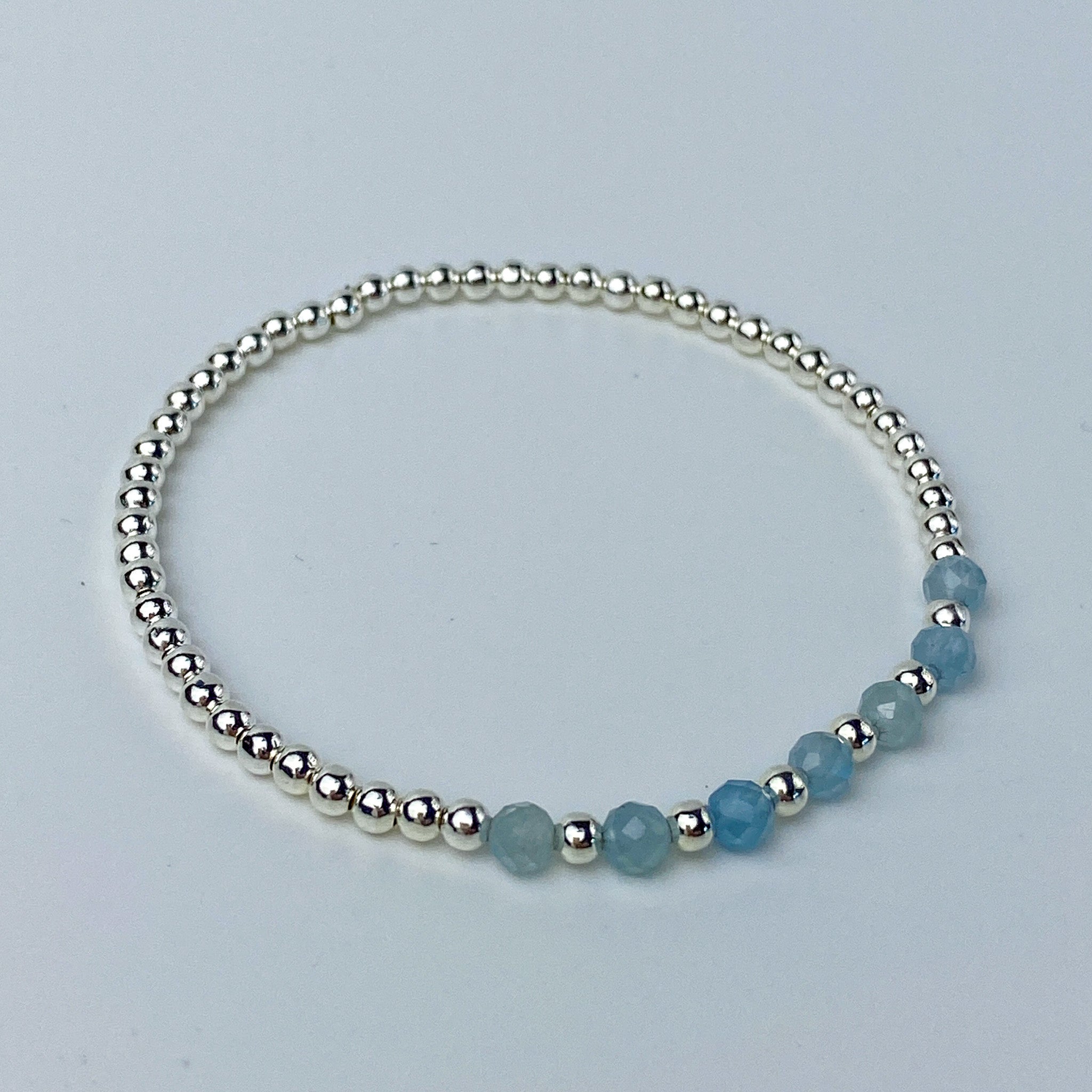 Sirena silver aquamarine bracelet detail – handmade jewellery Finland
