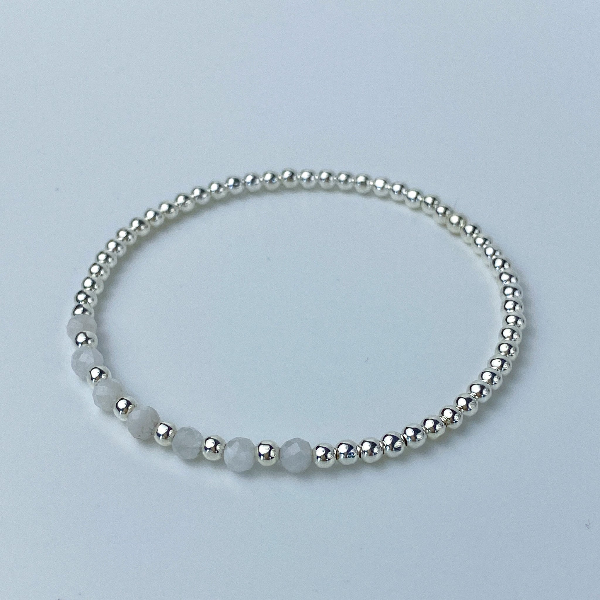 Sirena silver moonstone bracelet close-up – Omasi Collection Finland