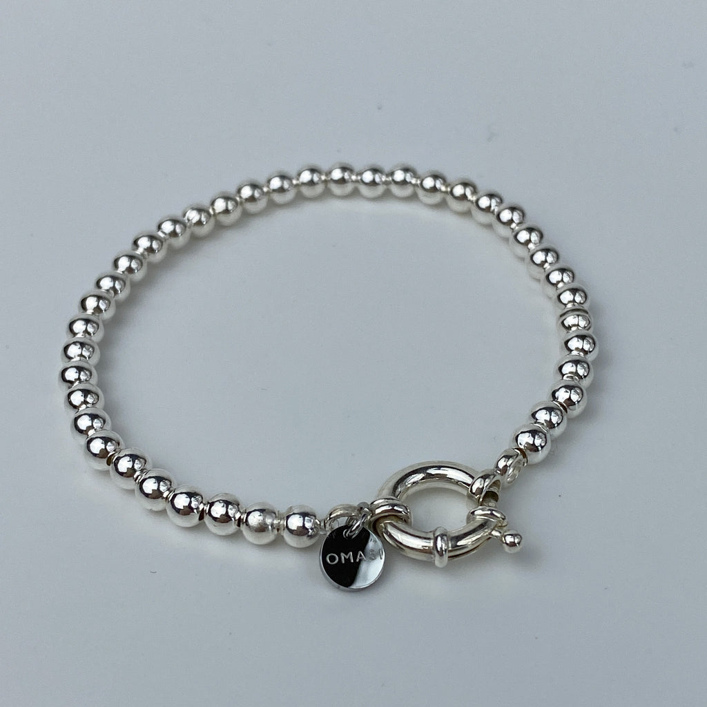 Solme bracelet close-up bead detail silver – Omasi Collection Finland