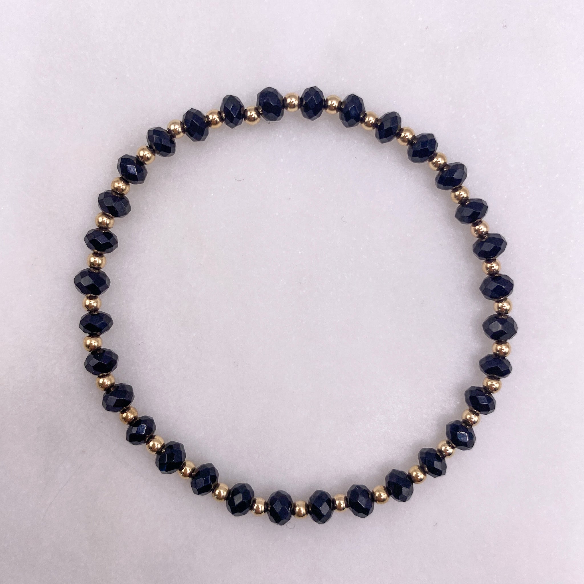 Verve sterling gold-filled black jade bracelet flat lay – Omasi Collection Finland