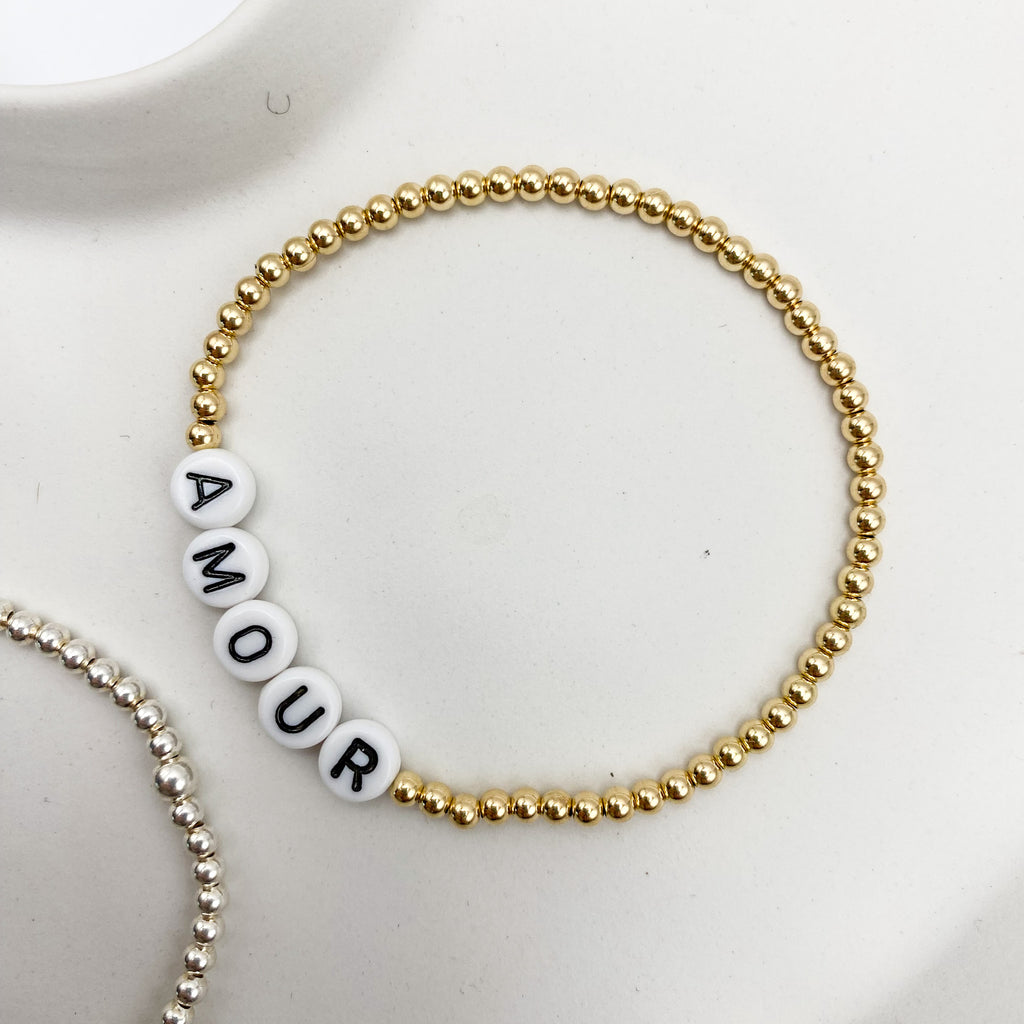 Eila gold-filled personalised name bracelet flat lay – Omasi Collection Finland